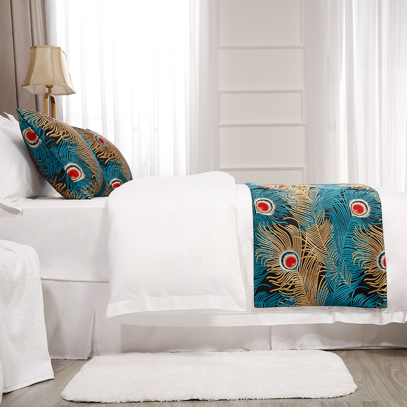 Peacock tail feather bed tail towel