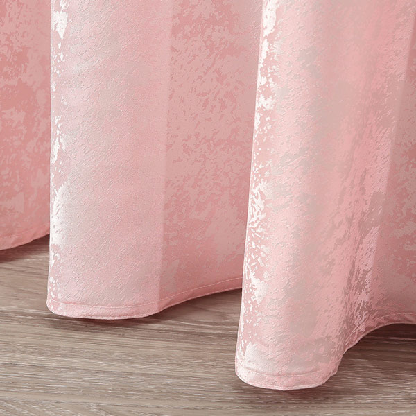 Pink rossy jacquard tablecloth